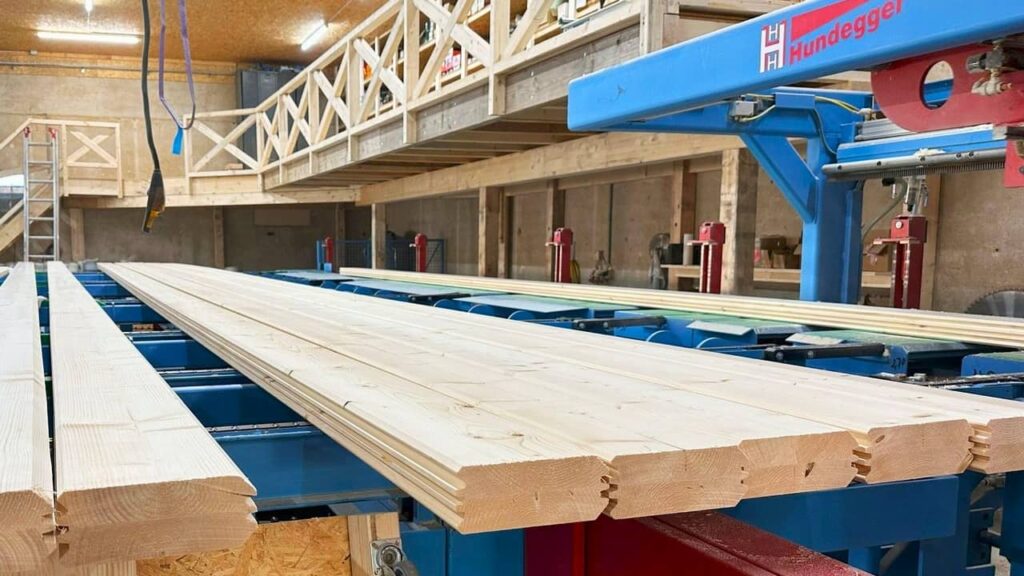Blockbohlenhaus direkt vom Hersteller FINNHOLZ